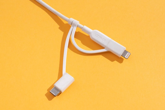 OEM lightning cable