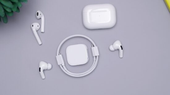 [SOLVED] 7 Strategies to Resolve Airpod Not Charging 2023